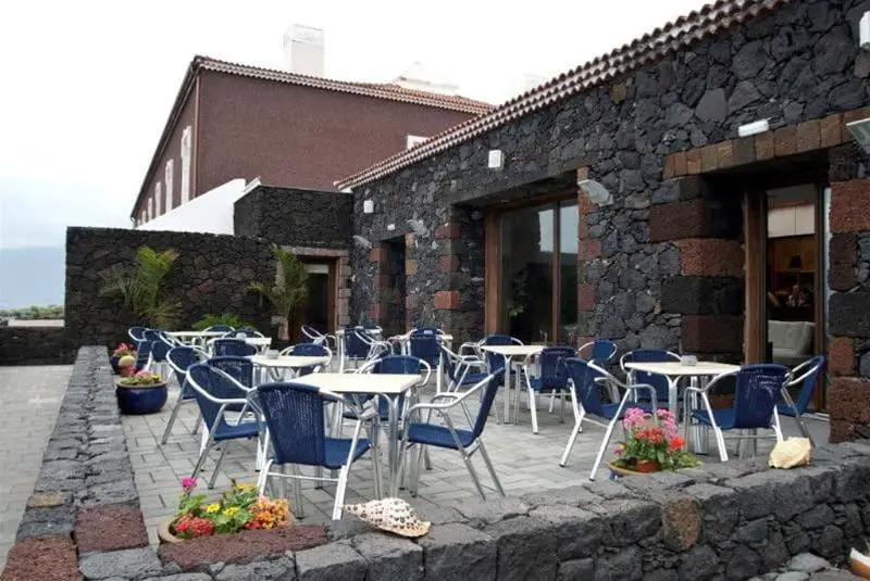 Terraza del Balneario Pozo de la Salud Hotel Sabinosa