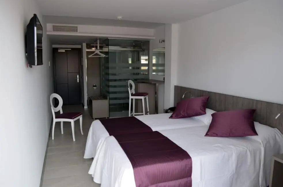 Habitaciones de El Puerto Ibiza Hotel Spa