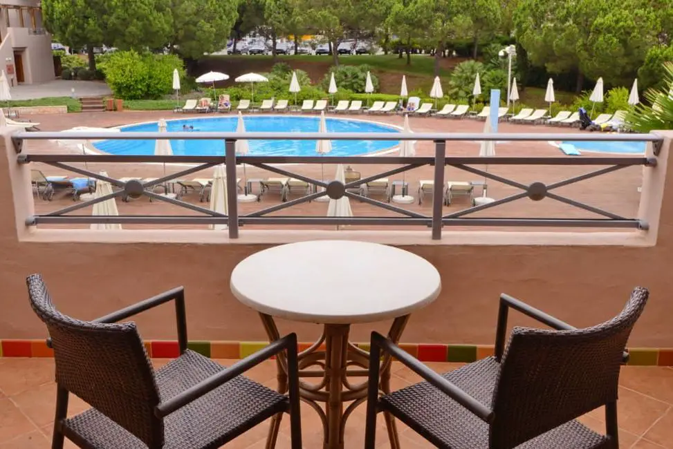Habitaciones del Grande Real Santa Eulalia Resort Hotel Spa