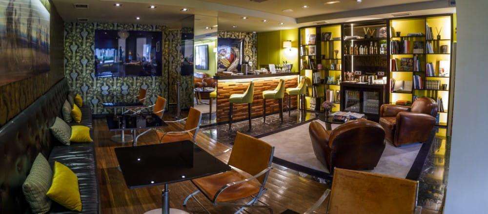 Cafetería del Hotel Miró
