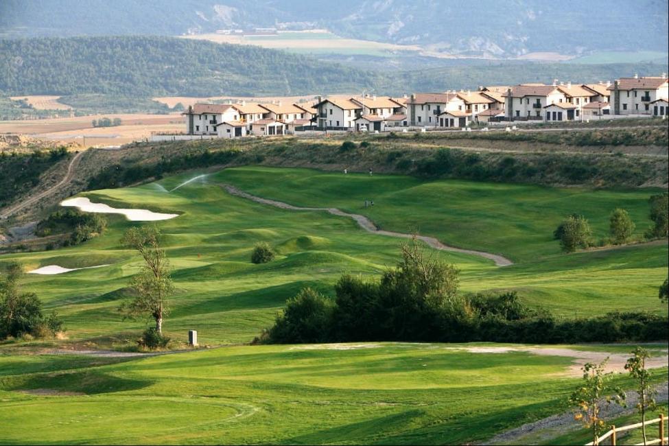 Campo de golf del Barceló Jaca Golf Spa