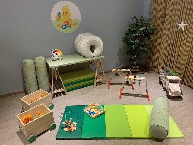  Zona Estimulación Sensorial y Fisioterapia de Baby Duck Kids Club Castelldefels