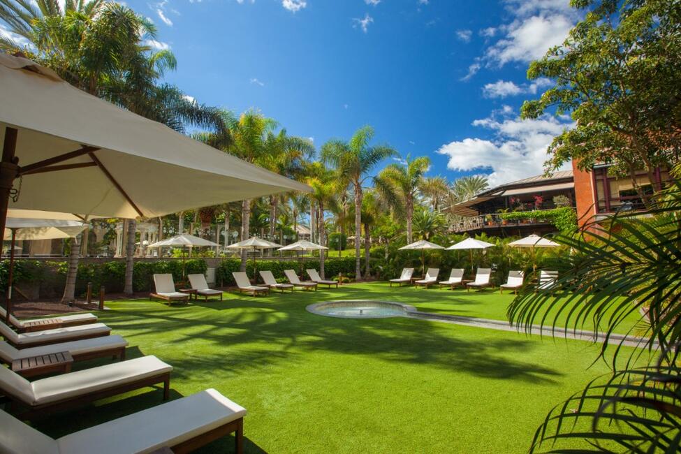 Solario del spa del hotel Lopesan Costa Meloneras Resort