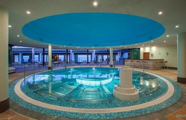 Vitality pool del spa del hotel Lopesan Villa del Conde Resort